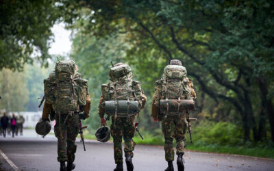 Soldaten met een rugzak